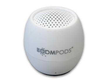 Der weiße Zero Talk Bluetooth-Lautsprecher von Boompods.
