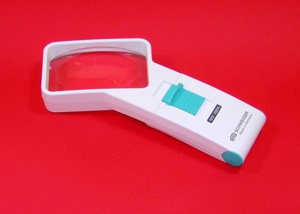 LED-Taschenleuchtlupe